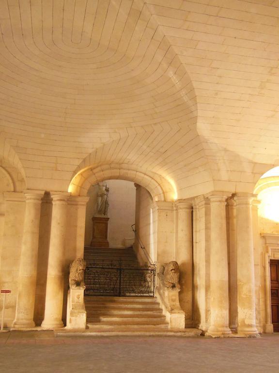 Appartement Arles Centre Historique Δωμάτιο φωτογραφία